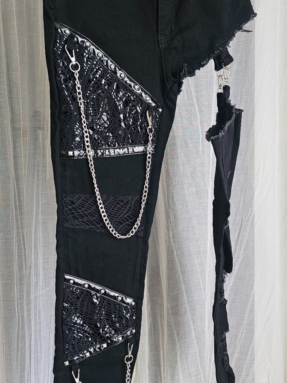 Women's Cut Out Skinny High Waist Chain Rhinestone Denim Black Size US 4 NWT